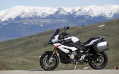 Desktop wallpaper. BMW S1000 XR