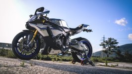 Desktop wallpaper. Yamaha R1M