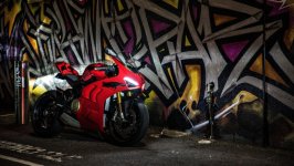Desktop wallpaper. Ducati Panigale V4S