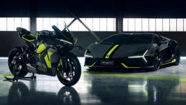 Desktop wallpaper. Ducati V4 Lamborghini