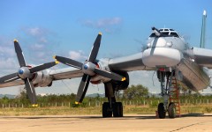 Desktop image. Airplanes. ID:87304