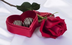 Desktop image. Love. ID:47520