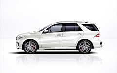 Desktop wallpaper. Mercedes-Benz ML 63 AMG 2012. ID:20258