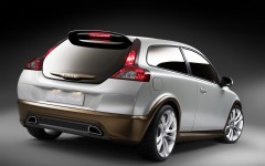 Desktop image. Volvo. ID:15988