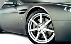 Desktop wallpaper. Aston Martin. ID:8120