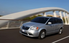 Desktop wallpaper. Lancia Voyager 2012. ID:57440