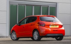 Desktop wallpaper. Peugeot 208 BlueHDi 2016. ID:77336