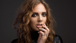Desktop wallpaper. Tove Lo. ID:89596