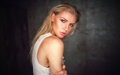 Desktop wallpaper. Tessa Greiner