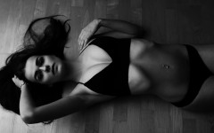 Desktop wallpaper. Mikayla Carr