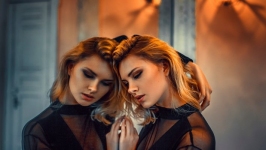 Desktop wallpaper. Carla Sonre