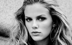 Desktop wallpaper. Brooklyn Decker