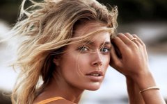 Desktop wallpaper. Doutzen Kroes
