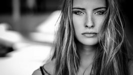 Desktop wallpaper. Camille Rochette