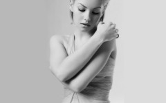 Desktop wallpaper. Elisha Cuthbert