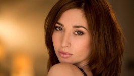 Desktop wallpaper. Shay Laren