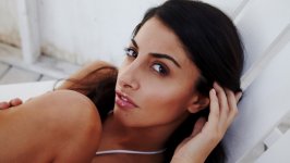Desktop wallpaper. Nadia B
