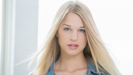 Desktop wallpaper. Lacey Johnson