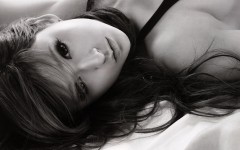 Desktop wallpaper. Leah Dizon
