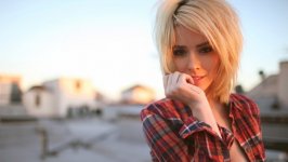 Desktop wallpaper. Alysha Nett