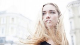Desktop wallpaper. Florence Pugh