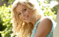 Desktop wallpaper. Julianne Hough