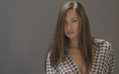 Desktop wallpaper. Michaela Isizzu