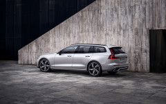 Desktop wallpaper. Volvo V60 R-Design 2019. ID:104457