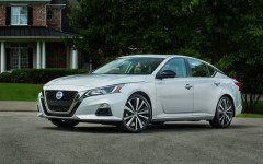 Desktop wallpaper. Nissan Altima 2019. ID:104693