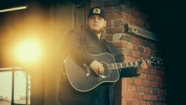 Desktop wallpaper. Luke Combs. ID:107595