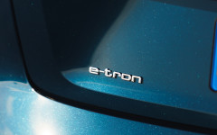 Desktop wallpaper. Audi e-tron SUV UK Version 2019. ID:114250
