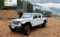 Desktop wallpaper. Jeep Gladiator Europe Version 2020. ID:117353
