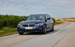 Desktop wallpaper. BMW 330d xDrive Touring 2020. ID:118222