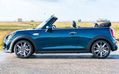 Desktop wallpaper. MINI Cooper S Sidewalk Convertible 2020. ID:125289