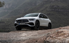 Desktop wallpaper. Mercedes-Benz GLA 250 4MATIC 2020. ID:129172