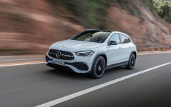 Desktop wallpaper. Mercedes-Benz GLA 250 4MATIC 2020. ID:129174