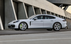 Desktop wallpaper. Porsche Panamera 4S E-Hybrid 2021. ID:132315