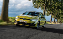 Desktop wallpaper. Volkswagen Golf VIII Variant 2021. ID:135328