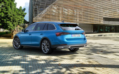 Desktop wallpaper. Skoda Octavia Scout 2021. ID:135382