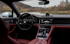 Desktop wallpaper. Porsche Panamera Turbo S E-Hybrid 2021. ID:135693
