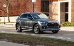 Desktop wallpaper. Audi Q5 55 TFSI e quattro USA Version 2021. ID:135770