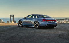 Desktop wallpaper. Audi e-tron GT quattro 2022. ID:137112