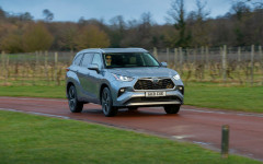 Desktop wallpaper. Toyota Highlander Hybrid UK Version 2021. ID:138709