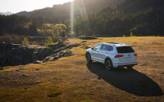 Desktop wallpaper. Volkswagen Tiguan SEL R-Line USA Version 2022. ID:139863