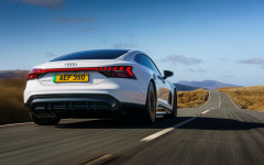 Desktop wallpaper. Audi e-tron GT quattro UK Version 2021. ID:140120