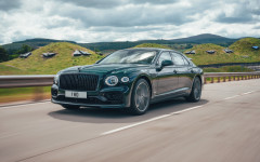 Desktop wallpaper. Bentley Flying Spur Hybrid 2022. ID:141332
