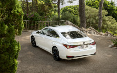 Desktop wallpaper. Lexus ES 300h F Sport EU Version 2022. ID:143831
